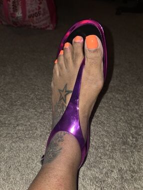 Nine West Metallic Purple T-Strap Sandal